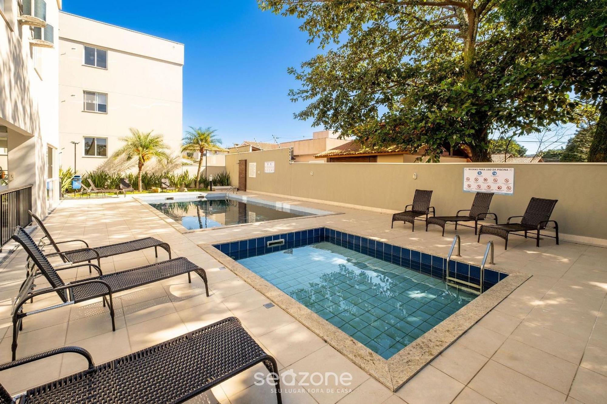 Apto Em Cond. C/piscina A 5min Da Mar202 Apartamento *